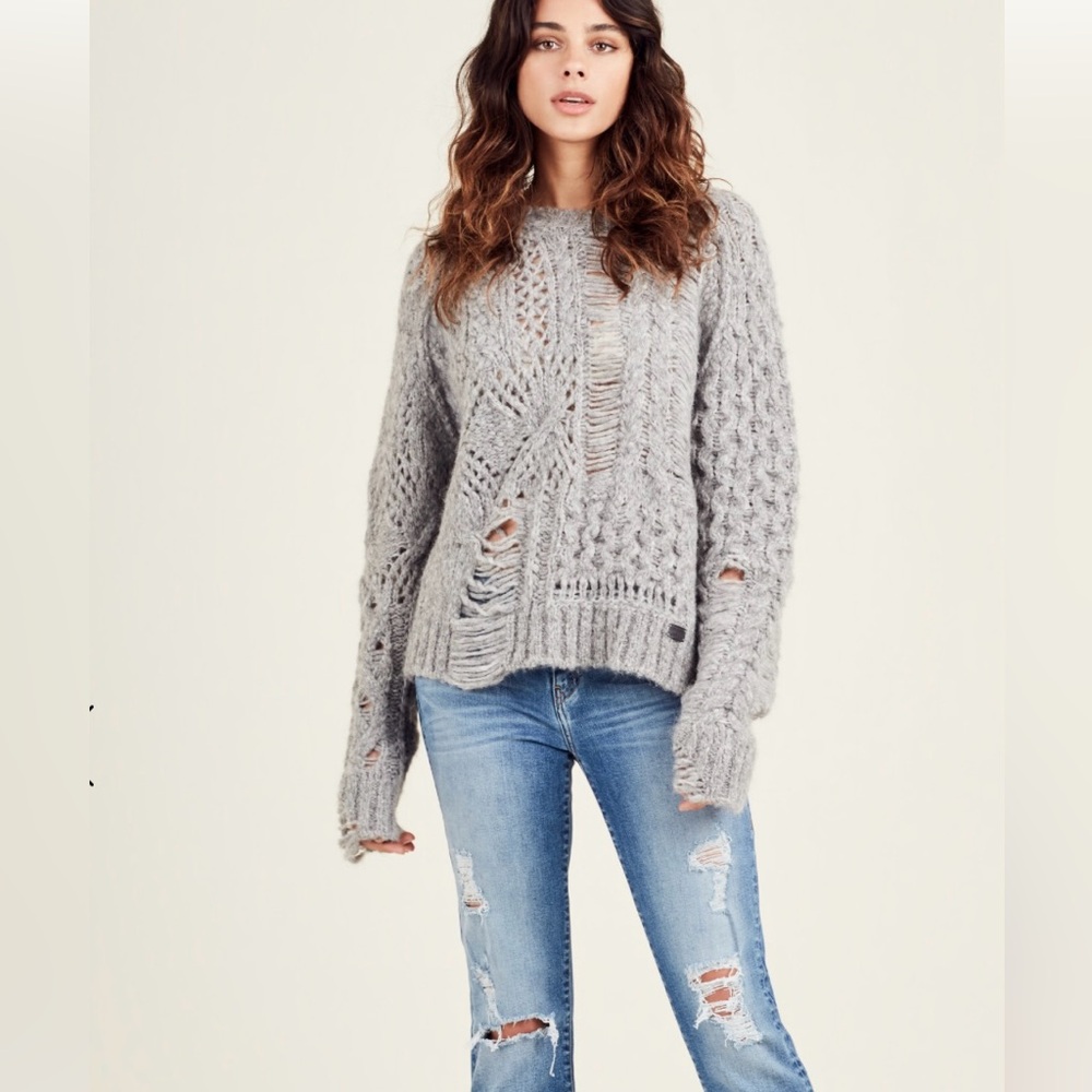 True Religion Destroyed Gray Alpaca Wool Sweater Size Large